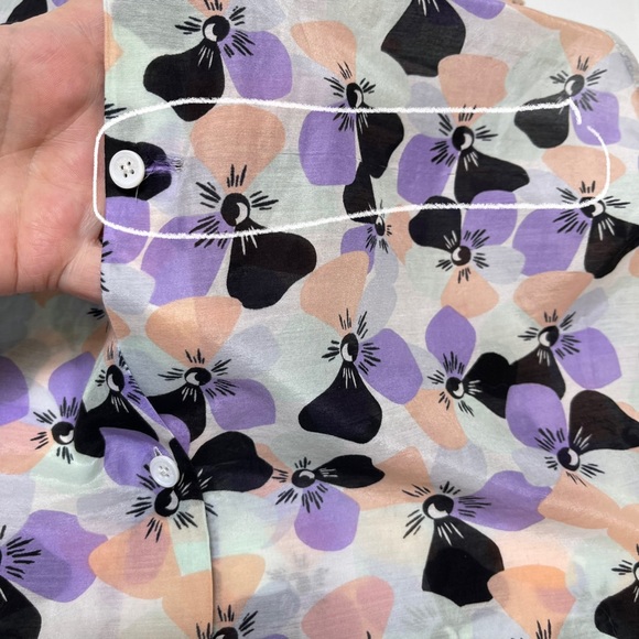 Equipment Femme Raegan Button Back Silk Blend Top Purple Coral Floral Small - Picture 9 of 10